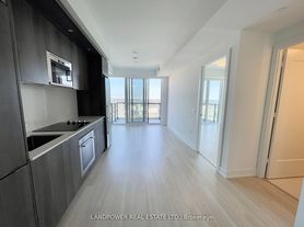 30 Inn On The Park Dr