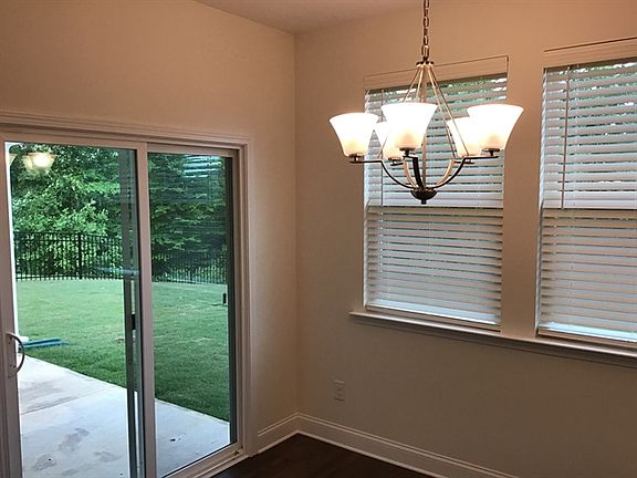 5th image of 4805 Durant Ct