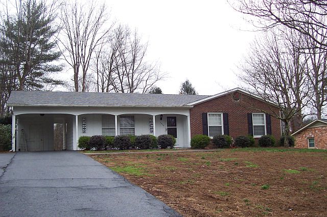 1st image of 1519 Beech Cir