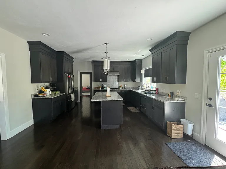 111 Caspian Way — Photo 7