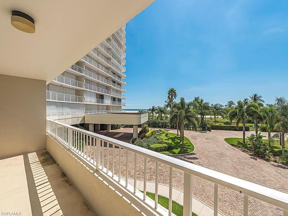 1st image of 320 Seaview Ct APT 203