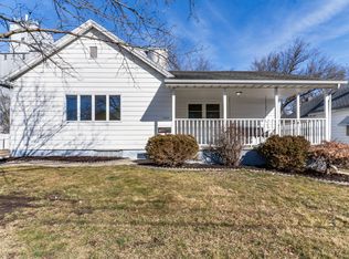 1305 W Grove St, Bloomington, IL 61701