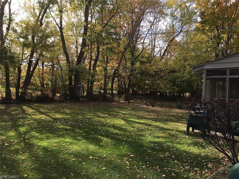2nd image of 4956 Karen Isle Dr