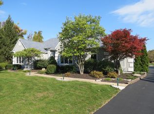 1025 Chalet Dr, Sandusky, OH 44870