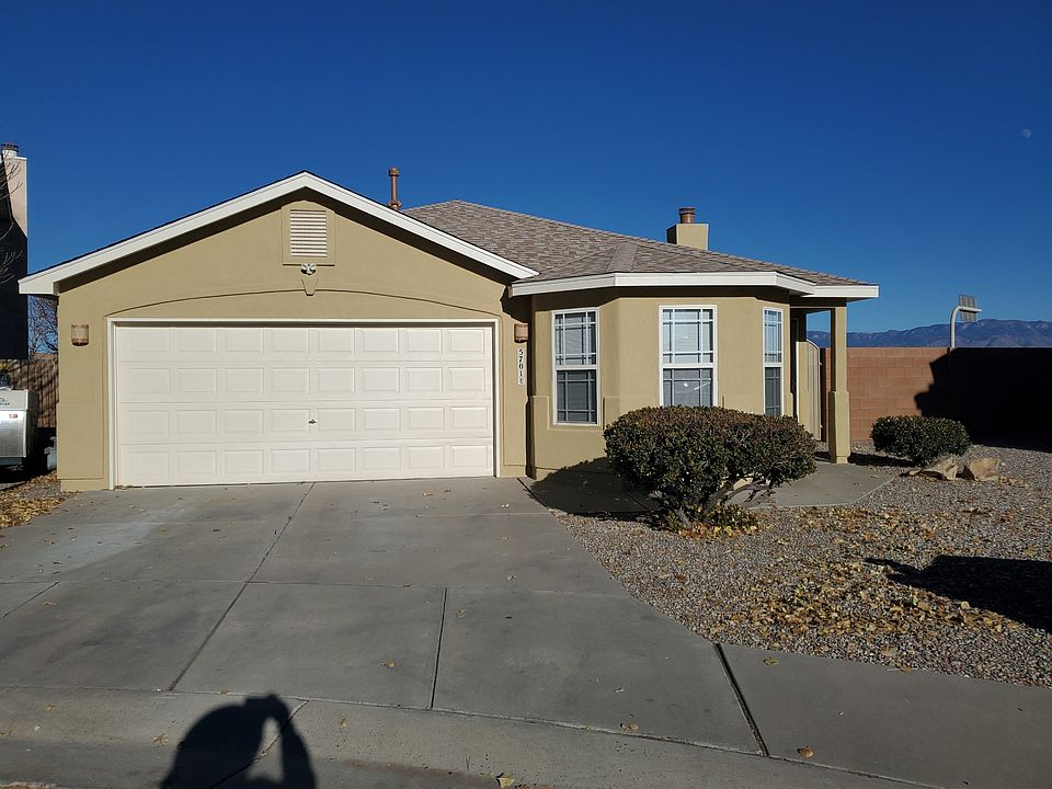 1st image of 5701 Forestal Ct NW