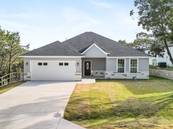2617 Creek Dr, Granbury, TX 76048