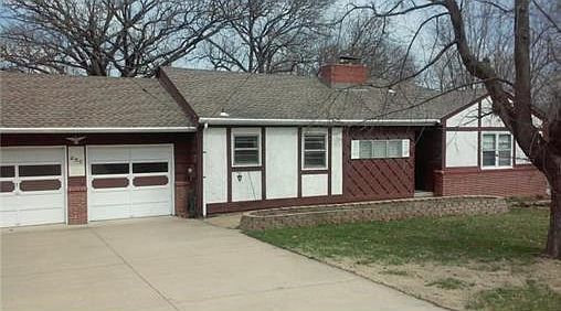 1st image of 25 Clipper Dr