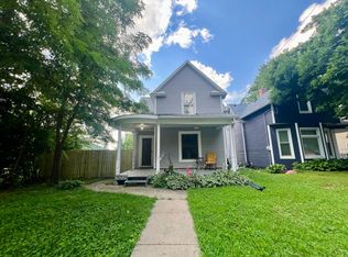 1832 12th Ave, Moline, IL 61265
