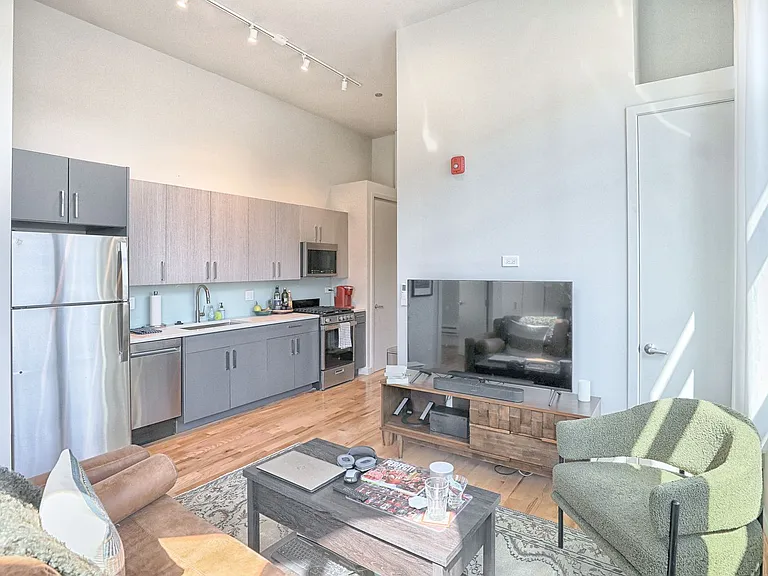 1504 W Haddon Ave — Photo 4