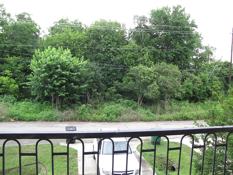 6306 Grand Blvd — Photo 7