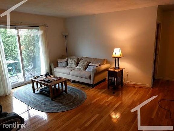 29 Westgate Rd. #4 Chestnut Hill Unit Photo 7