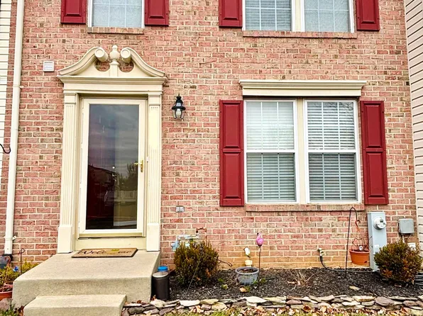 5212 Leavers Ct, Baltimore, MD 21237