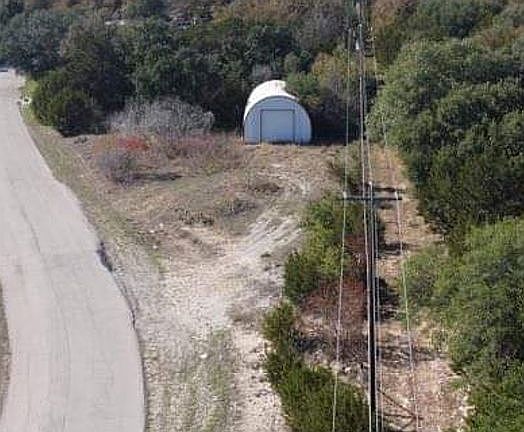 3rd image of 500 Lake Country Dr