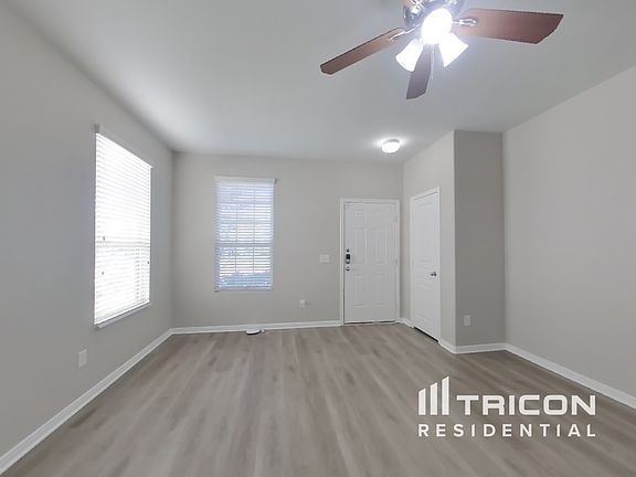 3rd image of 6718 Atlasridge Dr