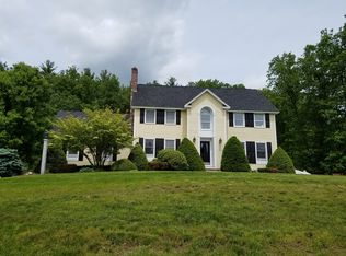 5 Jackman Ridge Rd, Windham, NH 03087