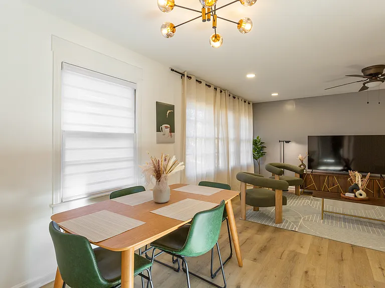 3712 Spring Hill Rd SE — Photo 4