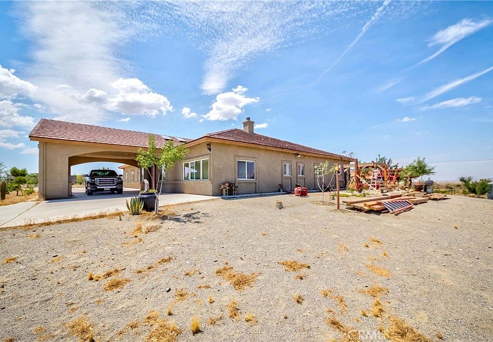 1st image of 3789 Luna Rd