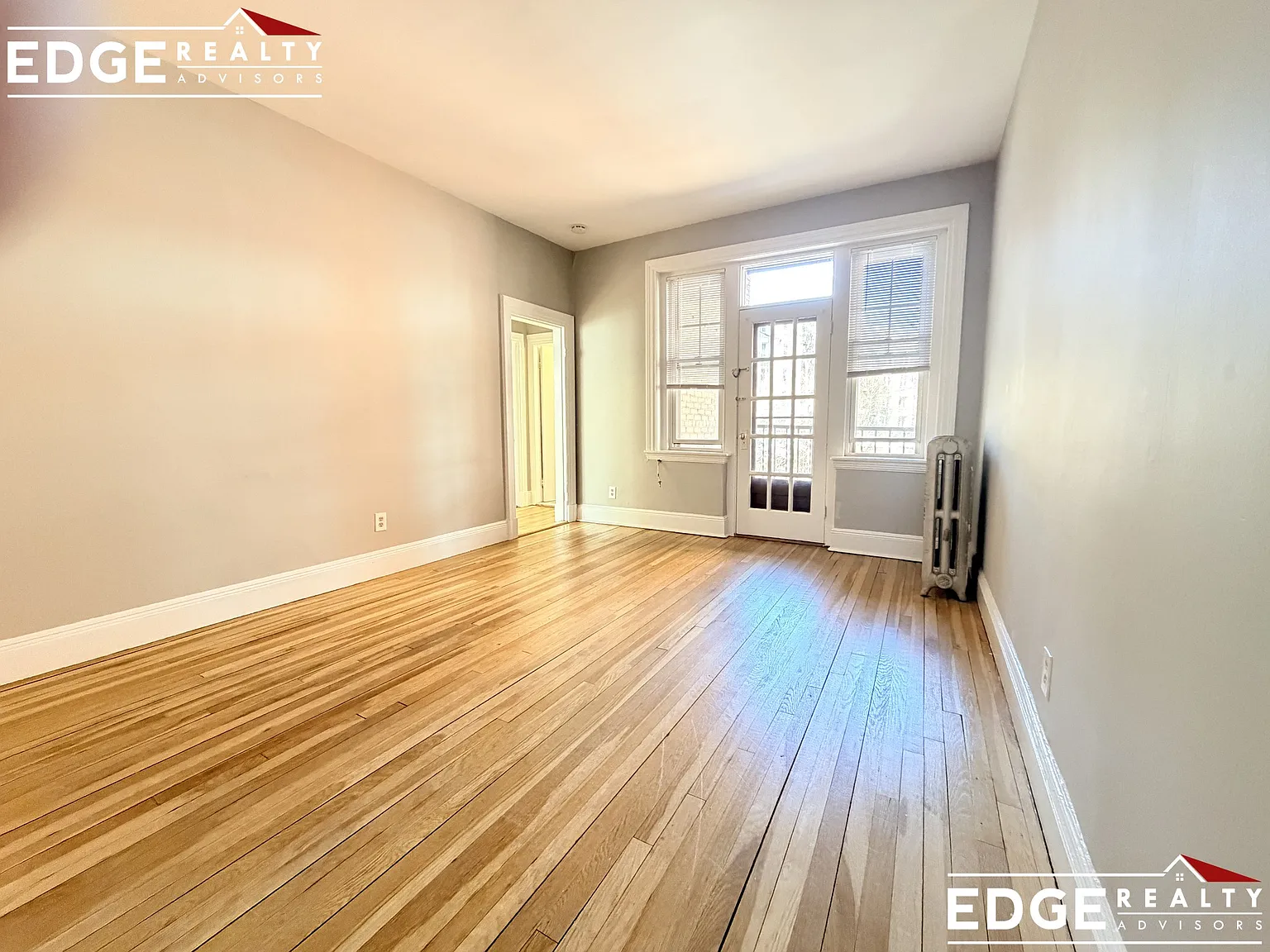 2 bed, 681 sqft, $2,800 — Photo 2