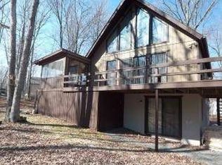 114 Musket Rd, Lackawaxen, PA 18435