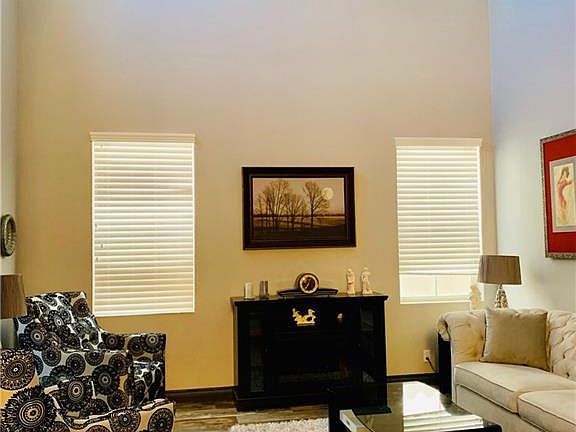 4th image of 6434 Gilded Flicker St