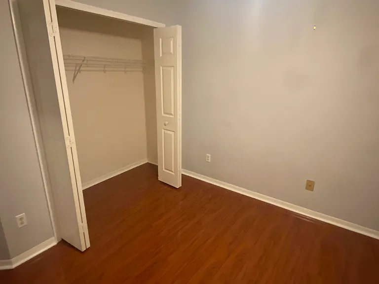4864 Gorham Ave — Photo 2
