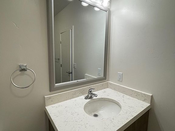 5th image of 2309 K St #202