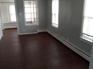 26721 Wenfield St, Roseville, MI 48066