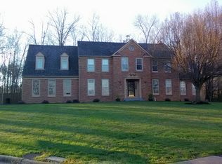 6419 Woodland Run Ct, Clifton, VA 20124