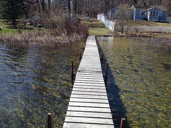 3rd image of 6772 N Claeys Dr