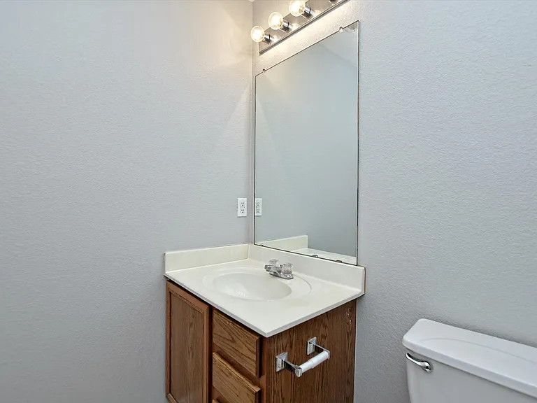 downstairs half bathroom