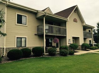 1222 Bear Pass, Mukwonago, WI 53149