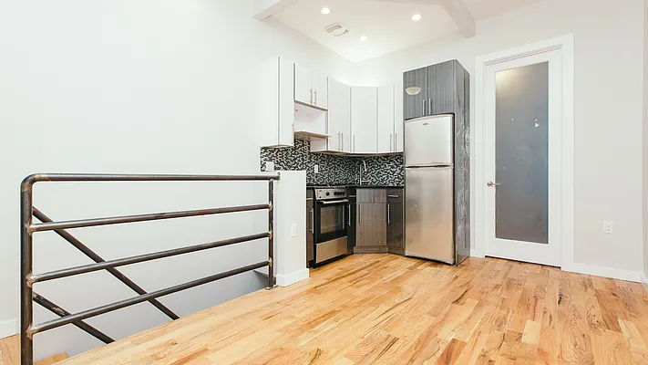 Rented by Nooklyn NYC LLC | media 20