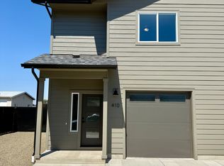 410 Wagon Wheel Dr, Lebanon, OR 97355