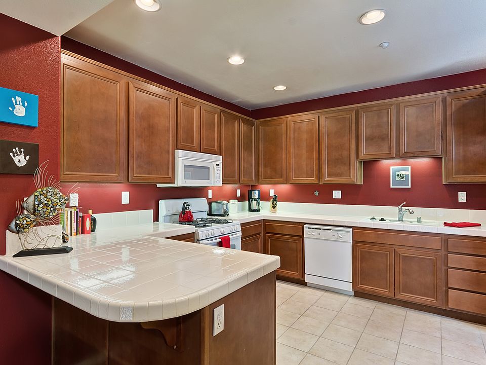 1st image of 16934 Laurel Hill Ln Unit 152