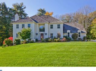 123 Allgates Dr, Haverford, PA 19041