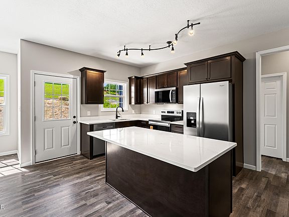 5th image of 2102 Kings View Loop Lot 2102