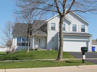 7100 Rockingham Dr SW, Cedar Rapids, IA 52404