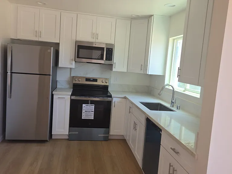 1375 Naranca Ave #1 — Photo 1