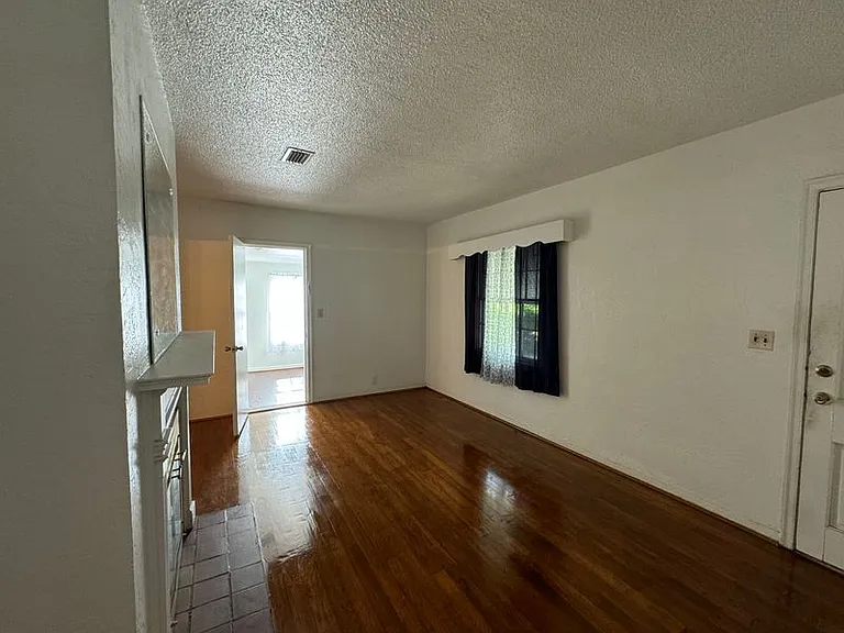 3741 Brantley Ave — Photo 12