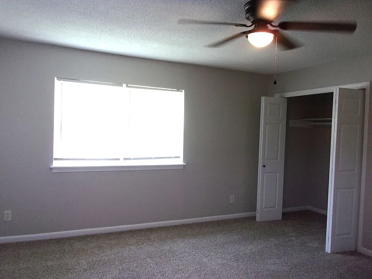 408 Ebenezer Ave — Photo 27