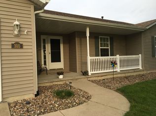 105 S Pintail Ln, Downs, IL 61736