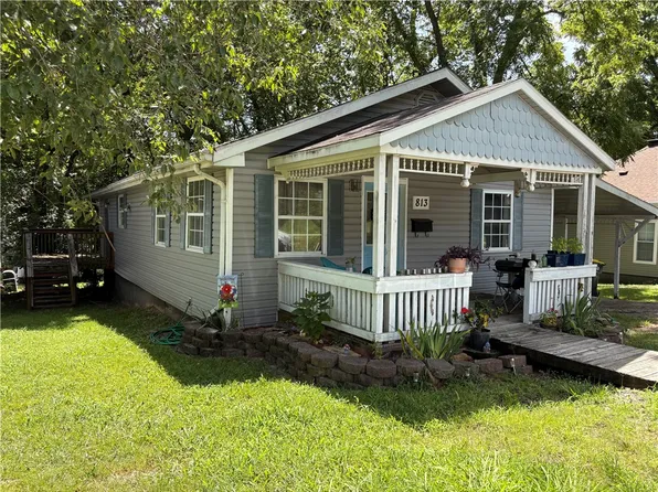 815/813 N Robinson St, Harrison, AR 72601