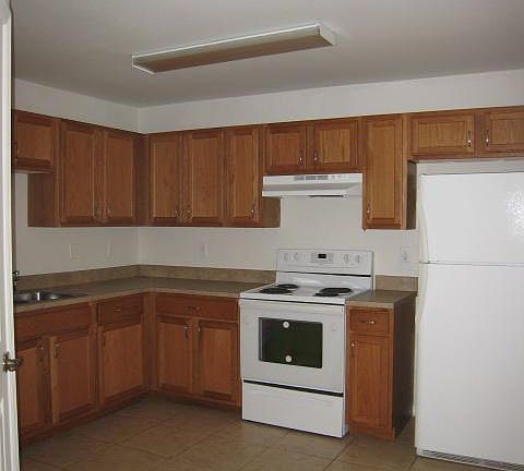3rd image of 1123 Ichabod Ave S
