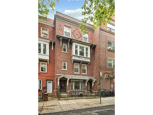 Rented by Douglas Elliman | media 8