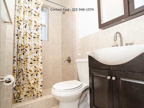 3rd image of 1520 Myrtle Ave #2