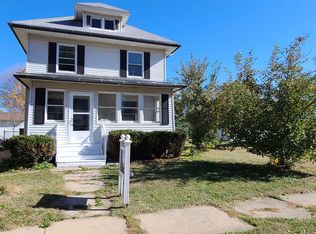 1108 3rd Ave, Sterling, IL 61081