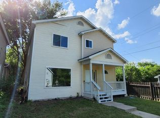 1369 Marion St, Saint Paul, MN 55117