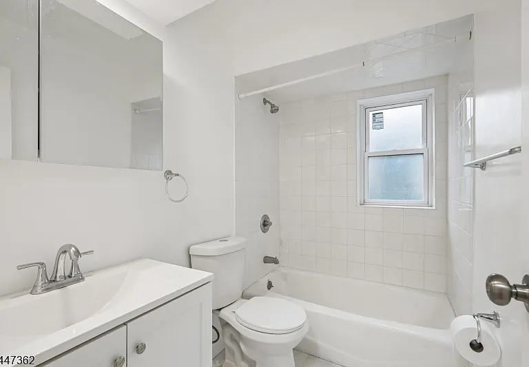 135-167 S Maple Ave #143-B — Photo 22