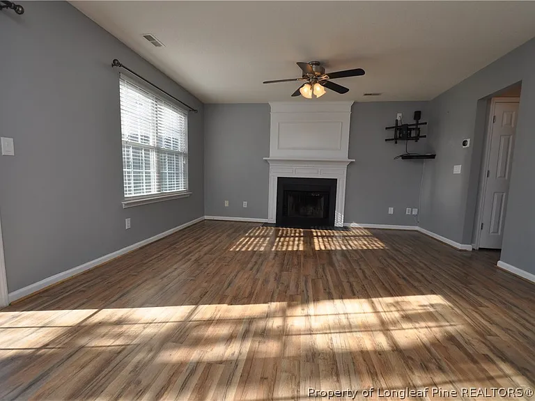 202 Thorncrest Dr — Photo 7