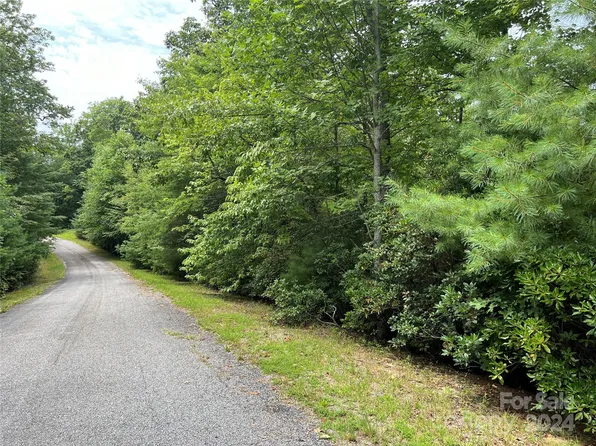 0 Silverstone Dr #30-31, Hendersonville, NC 28792